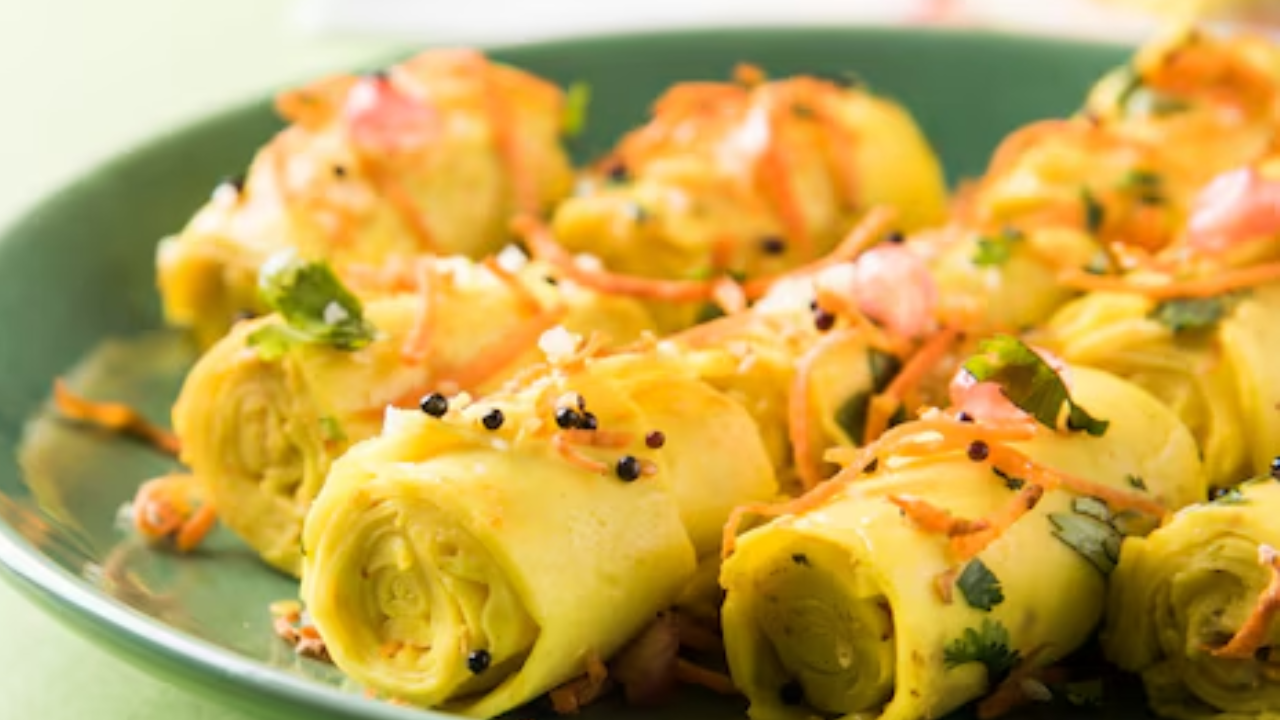 Khandvi- The Gujarati Breakfast Staple That's Rich In Nutrients