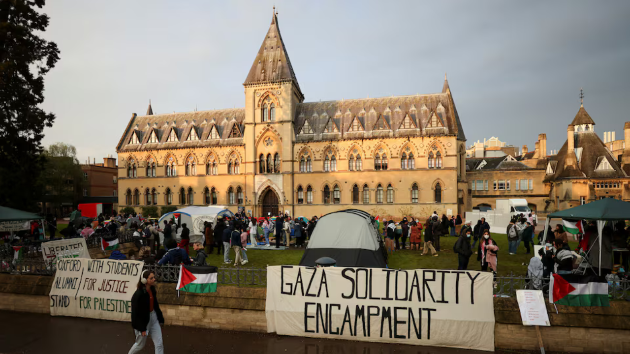 ​Oxford University Building Closed Due To Pro-Palestine Protest