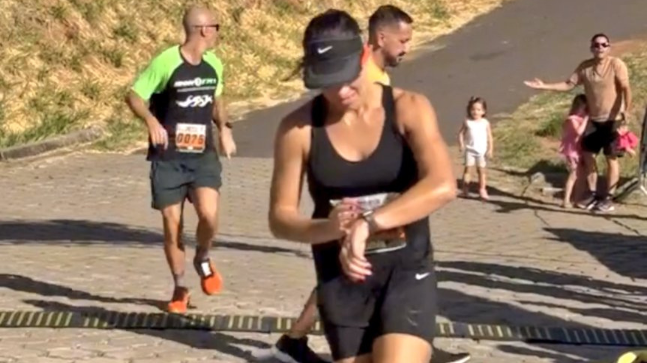 Luciana Grandi Lourencao, Brazilian Marathon Runner, Swerves Kids At