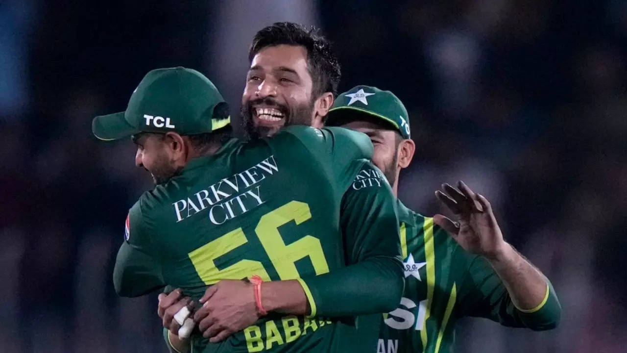 Mohammad Amir, Imad Wasim Included As  Pakistan Name 15-Man Squad For T20 World Cup 2024