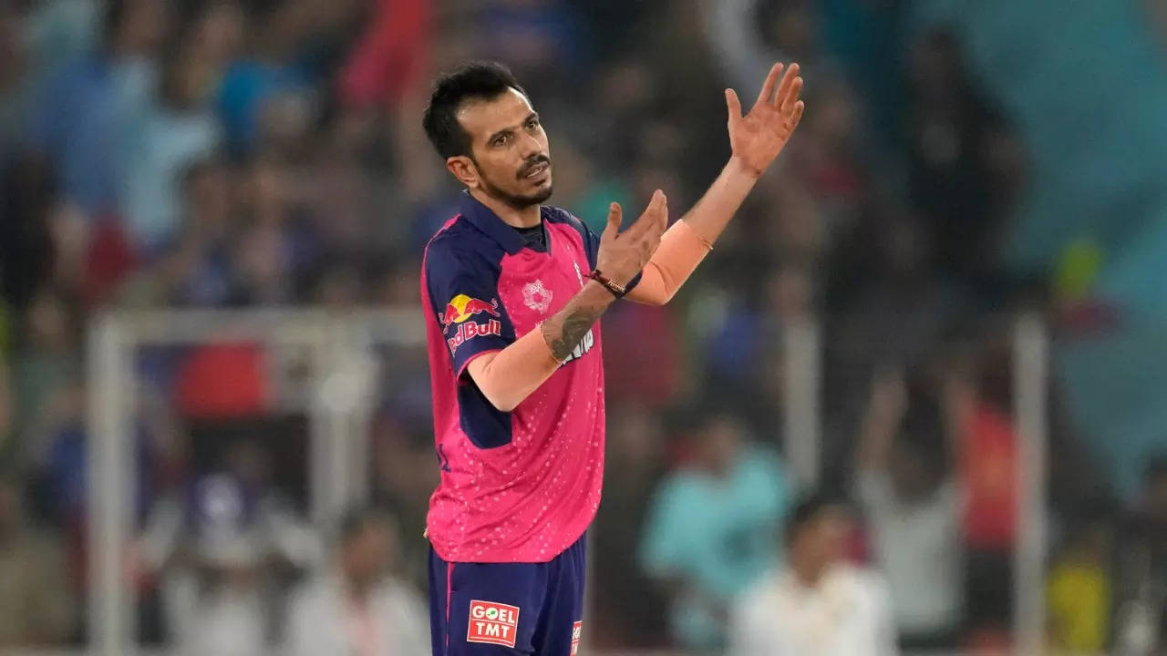 Yuzvendra Chahal Creates UNWANTED Record Vs Sunrisers Hyderabad, Becomes...