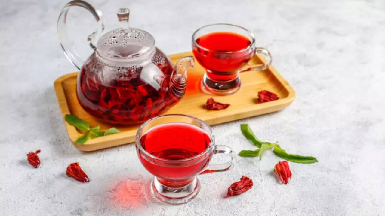 Health Benefits Of Adding Hibiscus Tea In Your Daily Diet