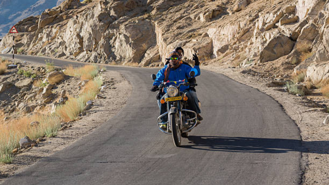 planning and preparation of road trip to leh ladakh by bike