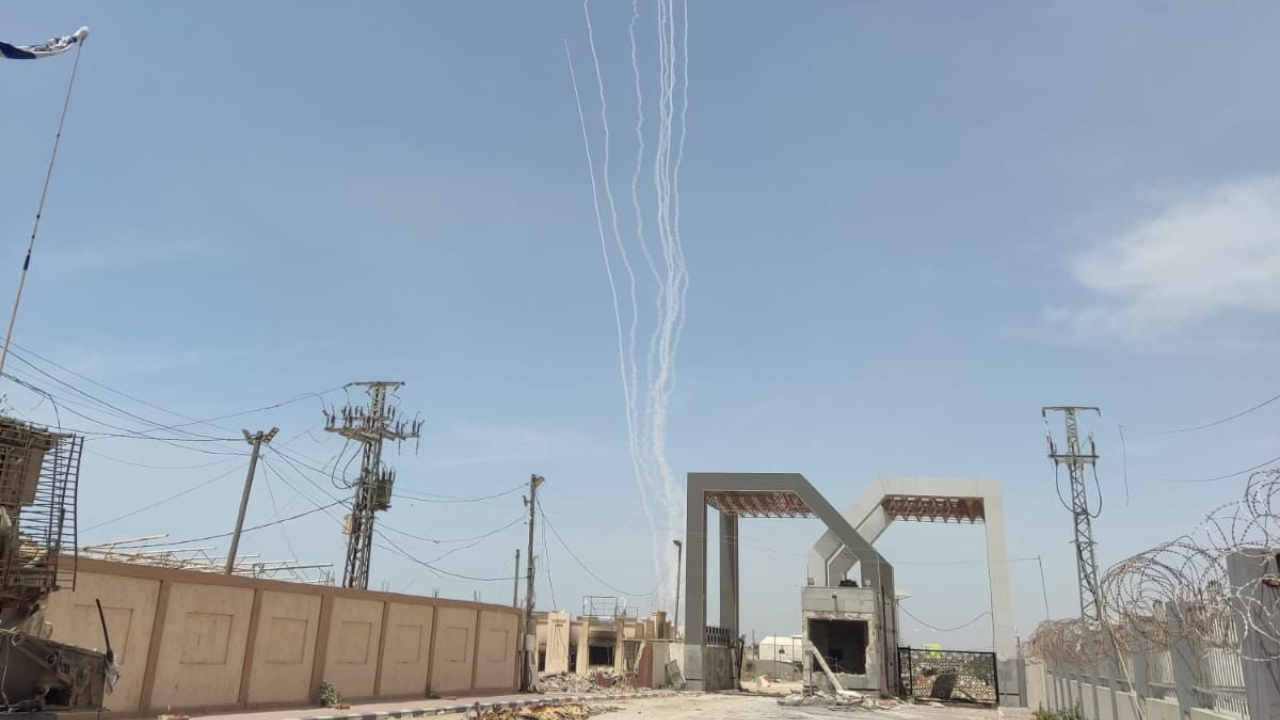 for the first time in  months, hamas fires 'big missile' attack towards israel's tel aviv