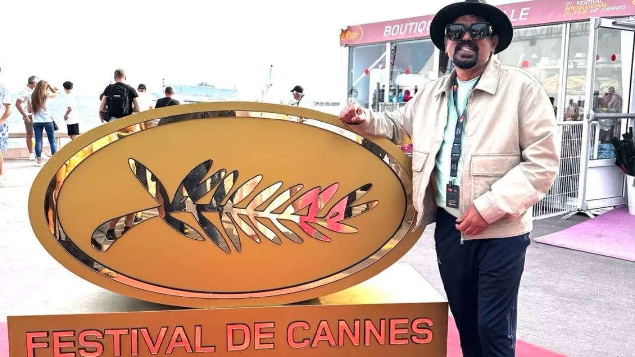 Santosh Shivan At Cannes 2024