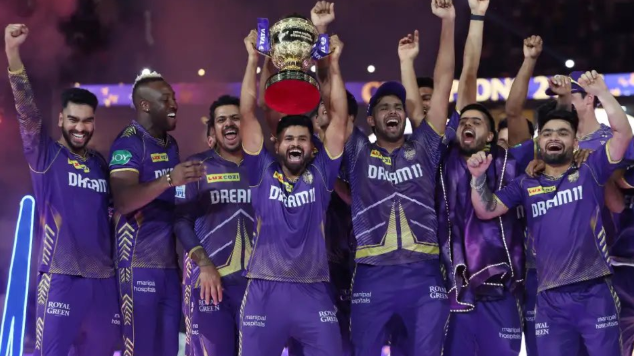 Kolkata Knight Riders Lifted the Trophy