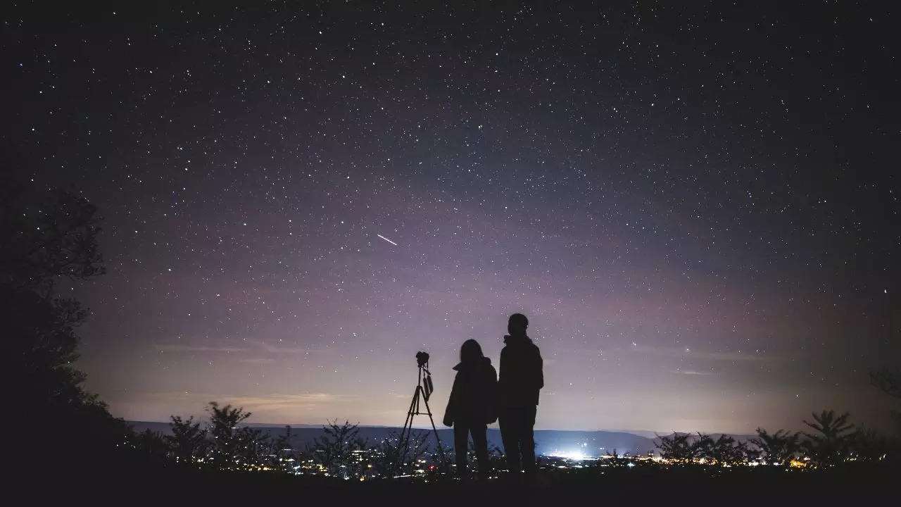 These Celestial Events Will Dazzle Stargazers In June. Credit: Canva