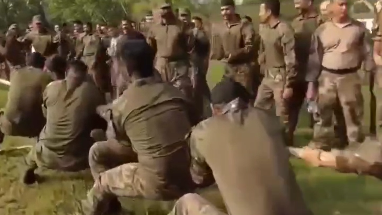 WATCH: Indian, French Soldiers Compete In Tug-Of-War During Military Exercise - Vimarsana News