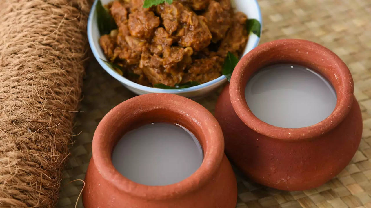 coconut wine toddy