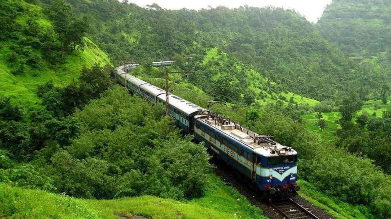 kokan railway megablock on 31 may