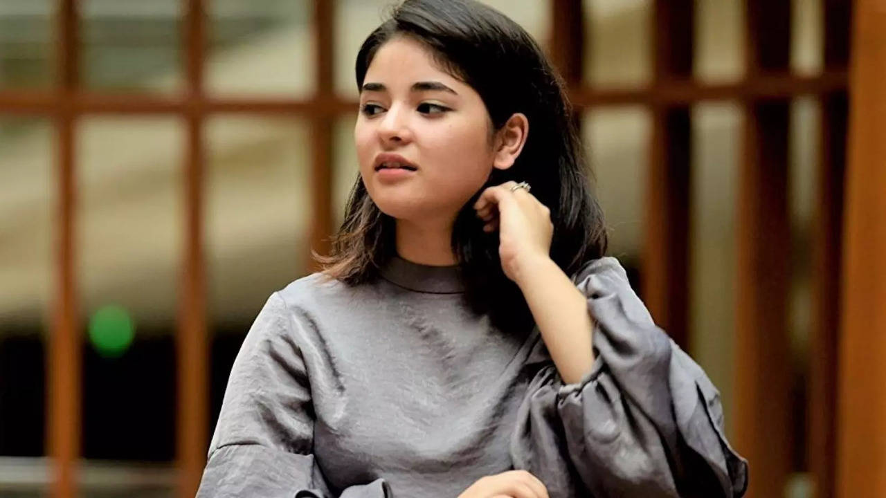 Aamir Khan's Co-Star Zaira Wasim's Father Zahid Dies