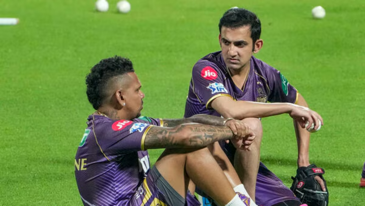 Gautam GAmbhir Sunil Narine KKR