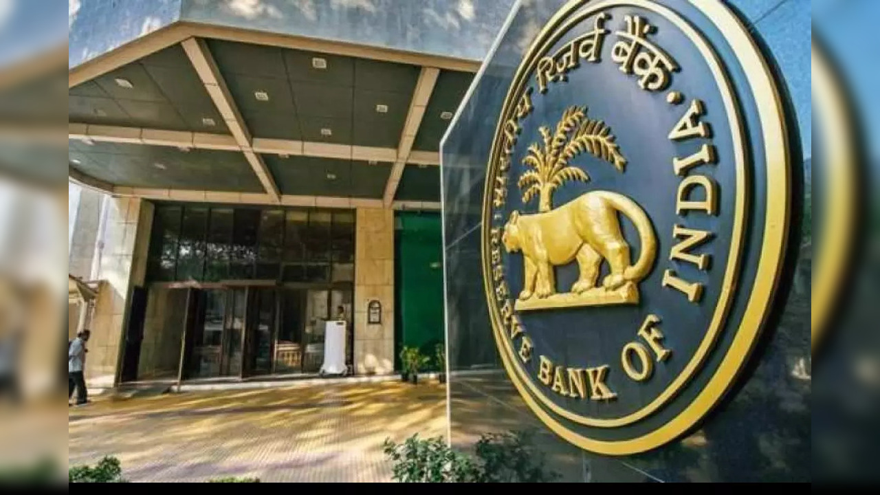 Geopolitical Tensions, Global Commodity Price Movements, Pose Downside Risks to Growth Outlook, Says RBI in its Annual Report