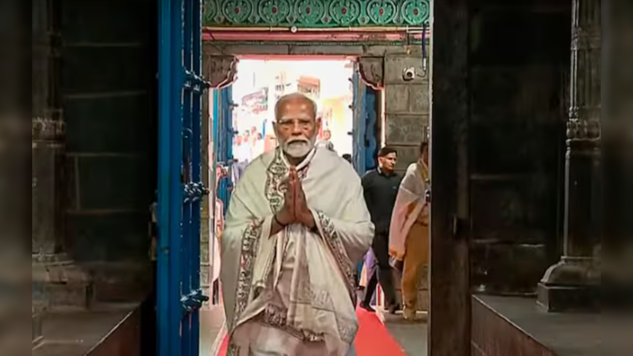 PM Modi Reaches Kanniyakumari's Vivekananda Memorial For 45-Hour ...