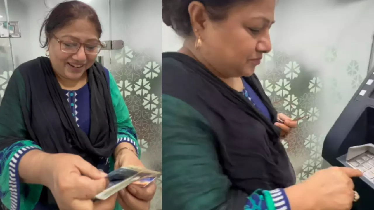 Pakistani Woman Teaches Mother to Use ATM, Video Goes Viral