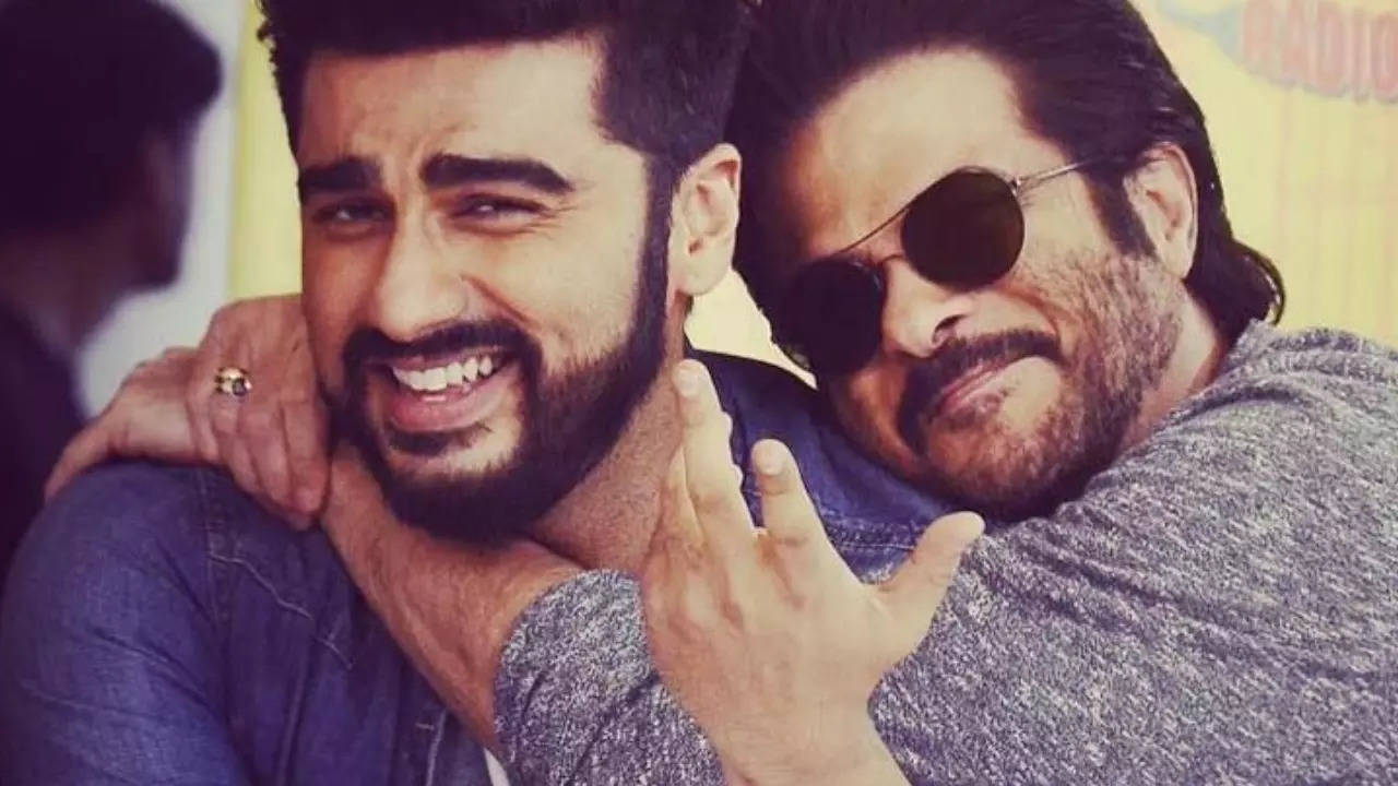 Bigg Boss OTT 3: Arjun Kapoor Has The Best Reaction As Uncle Anil Kapoor Turns Host