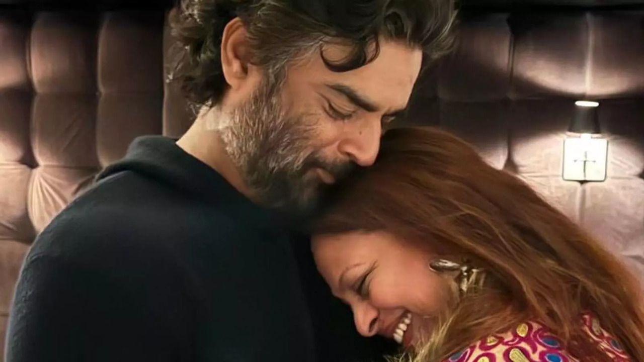 Madhavan With Wife Sarita