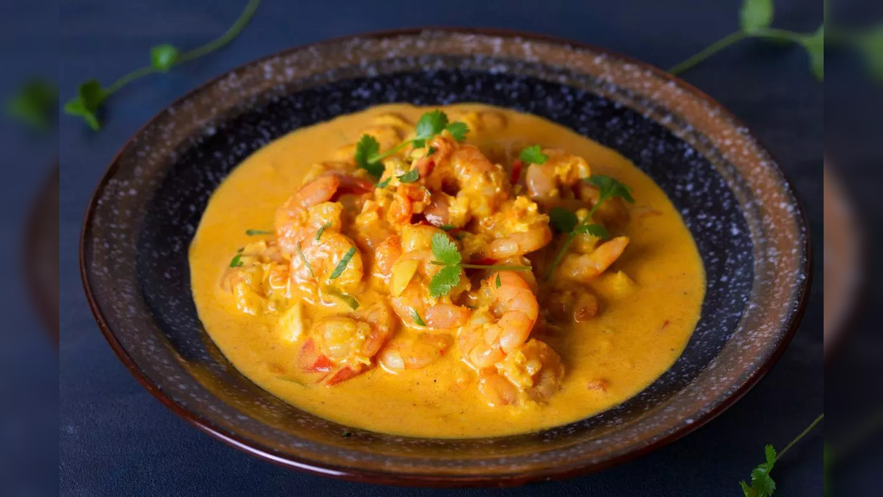 Konkani Sour Mango Prawn Curry