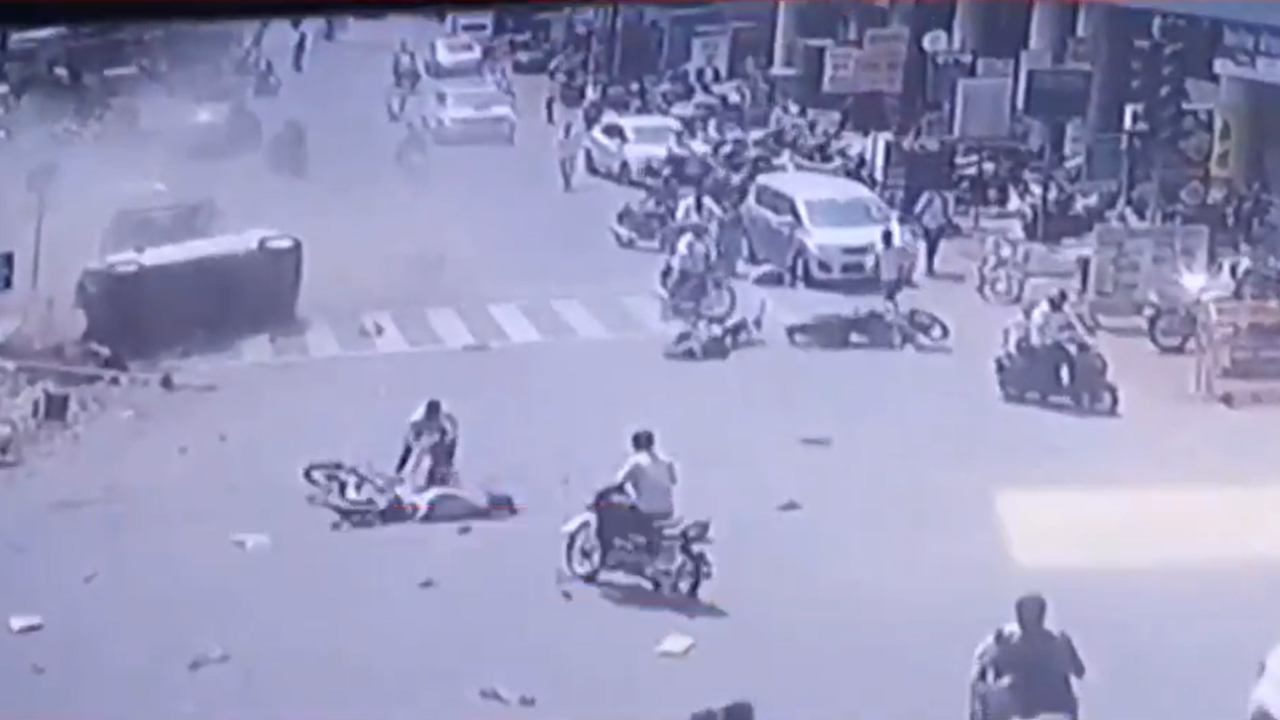 SHOCKING! Speeding Car Rams Into Multiple Bikes, Flips After Crashing Into Parked Vehicle | VIDEO