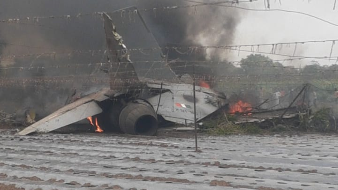 IAF's Su-30 Crashes In Nashik