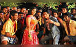 Shah Rukh Khan Gave Priyamani Rs 200 During Shoot Of Chennai Express Dance Number Heres Why