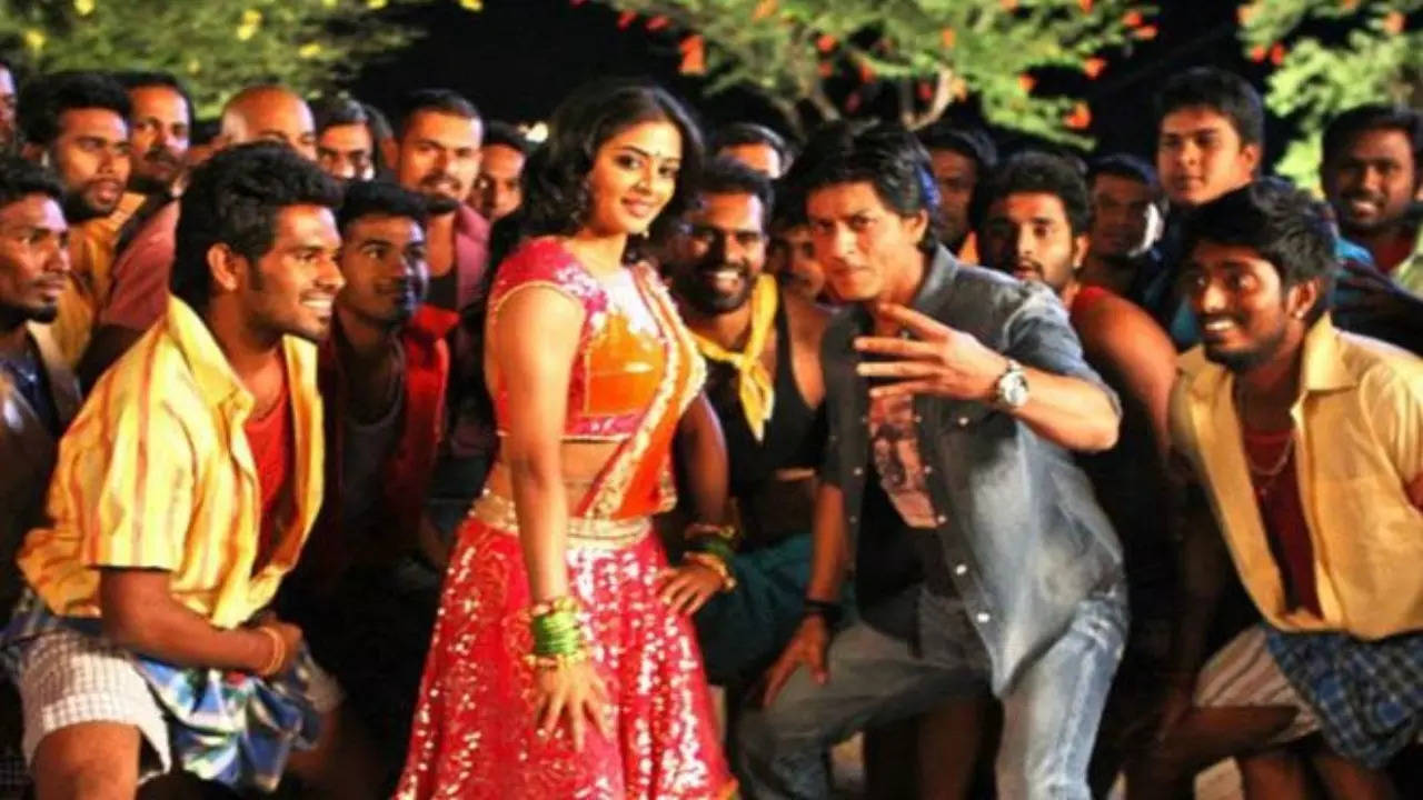 Shah Rukj Khan Gave Priyamani Rs 200 During Shoot Of Chennai Express Dance Number. Here's Why