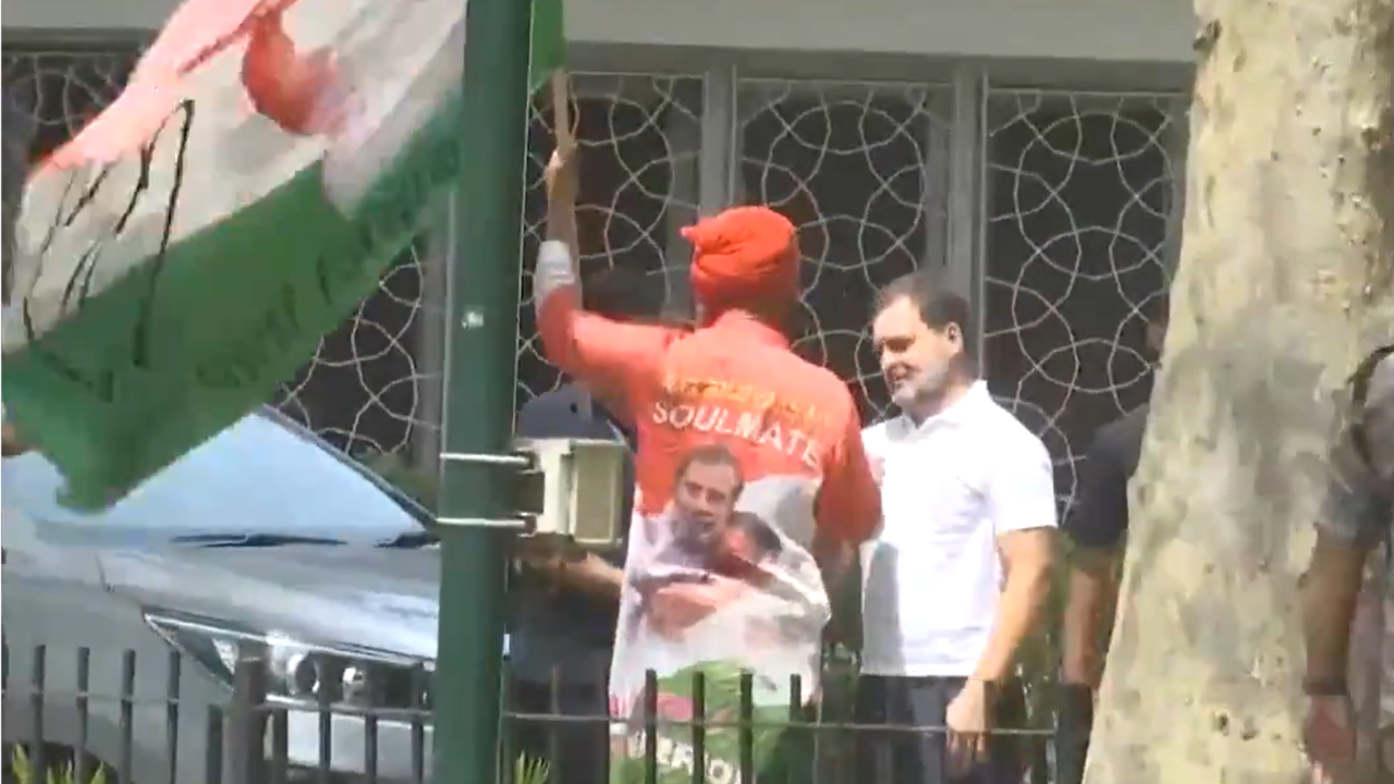 Hugs, Smiles & Celebration: Rahul Gandhi's Warm Gesture For Congress Worker | WATCH