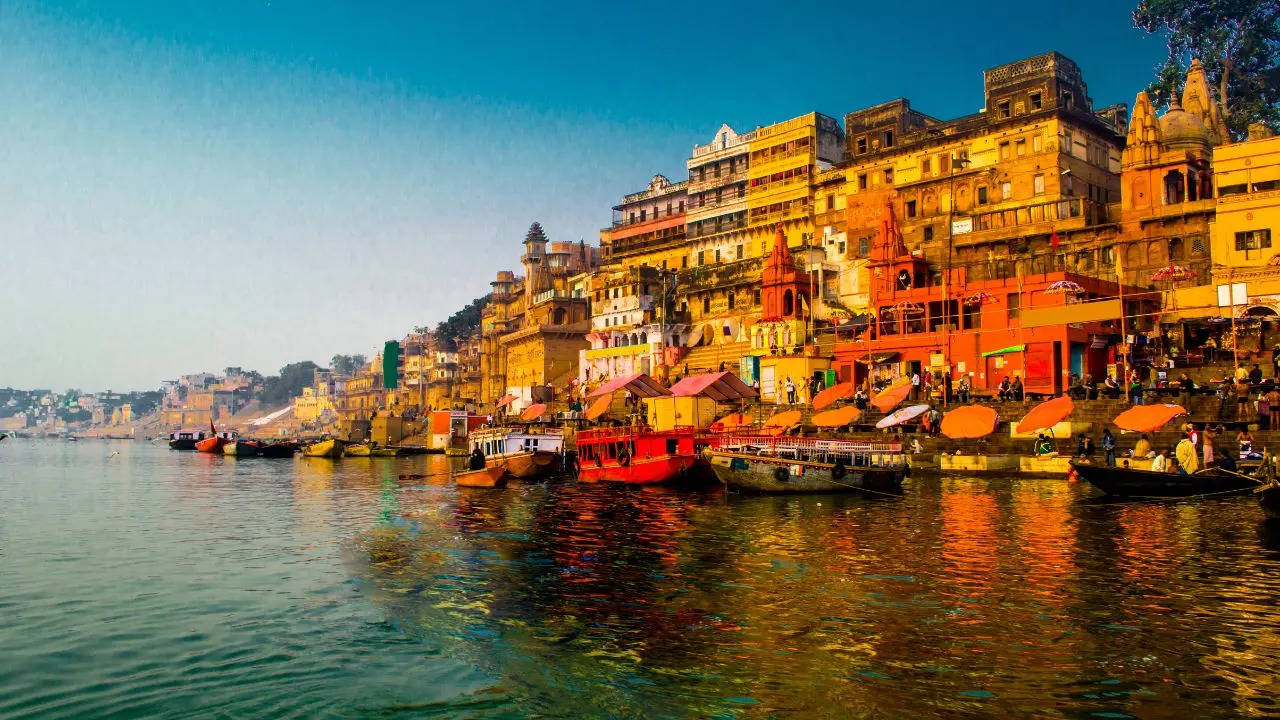 Add These 7 Unique Experiences To Your Varanasi Bucket List. Credit: Canva