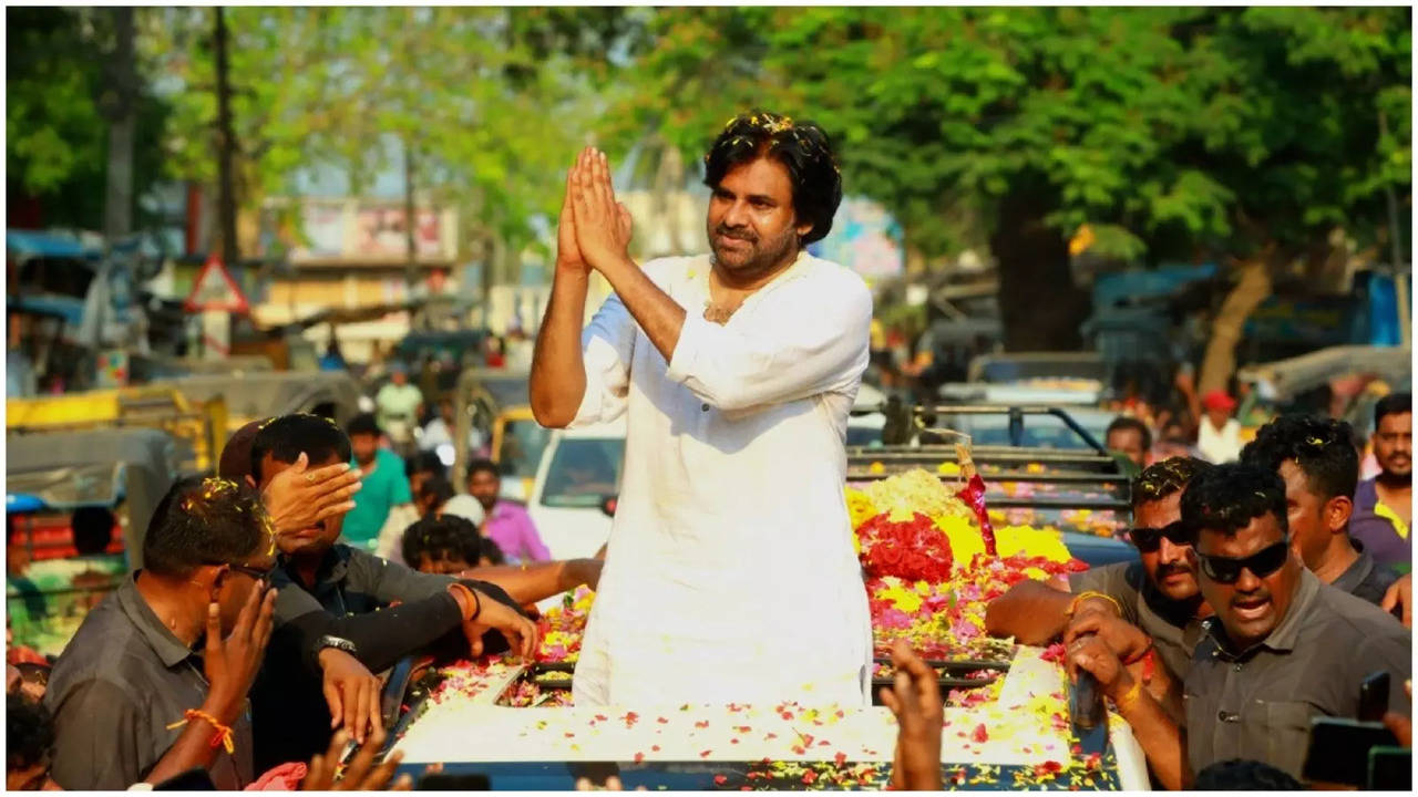 Pawan Kalyan during his election campaign