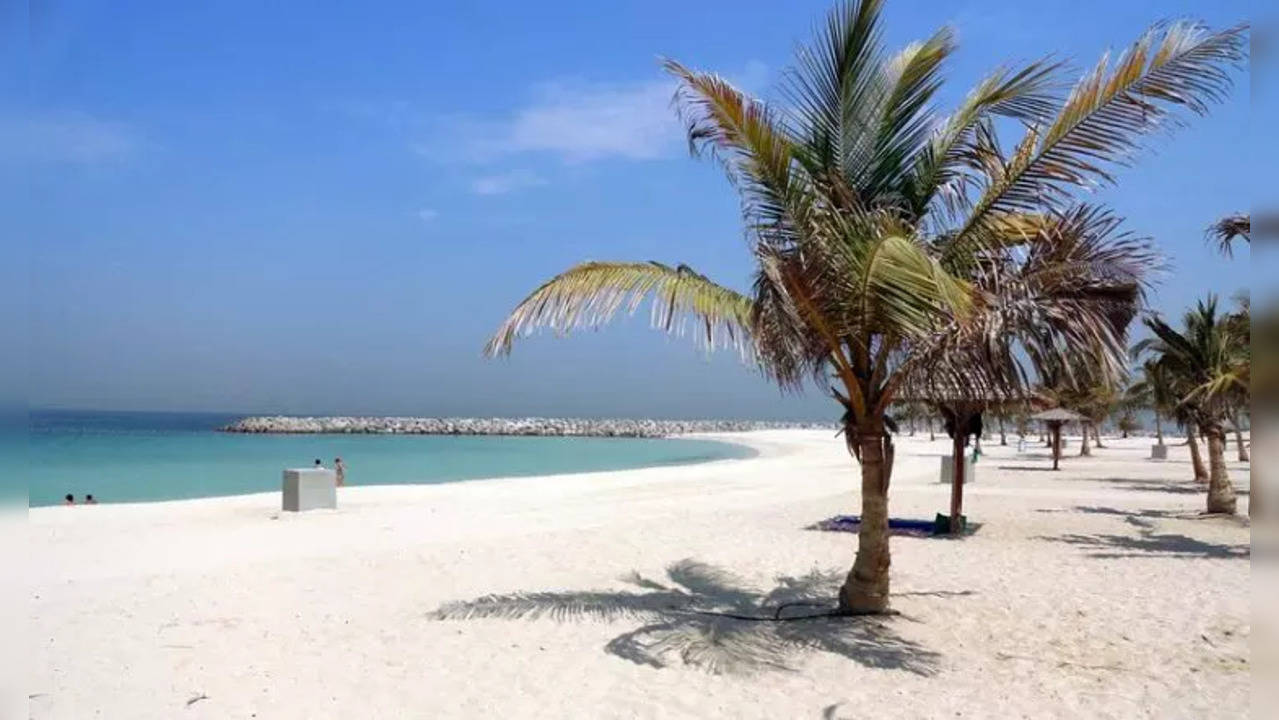 Al-Mamzar Beach