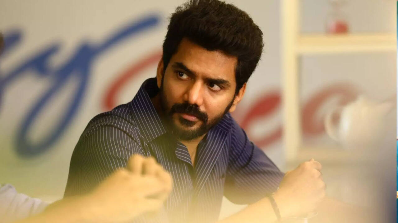  கவினின் மிரட்டல் நடிப்பில் ஸ்டார் படத்தின் முக்கிய பாடல்! 