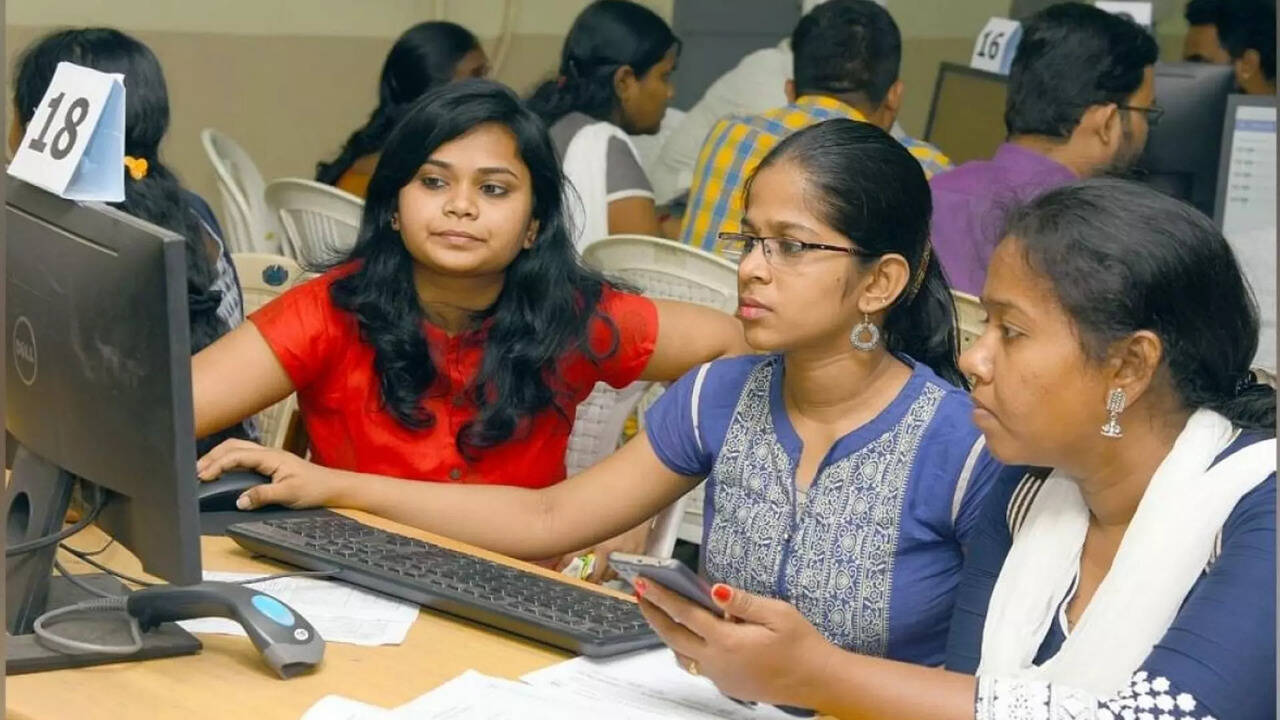  பொறியியல் படிப்புகளுக்கான கலந்தாய்வுக்கு விண்ணப்பிக்கும் காலம் ஜூன் 6 உடன் முடிகிறது..! 
