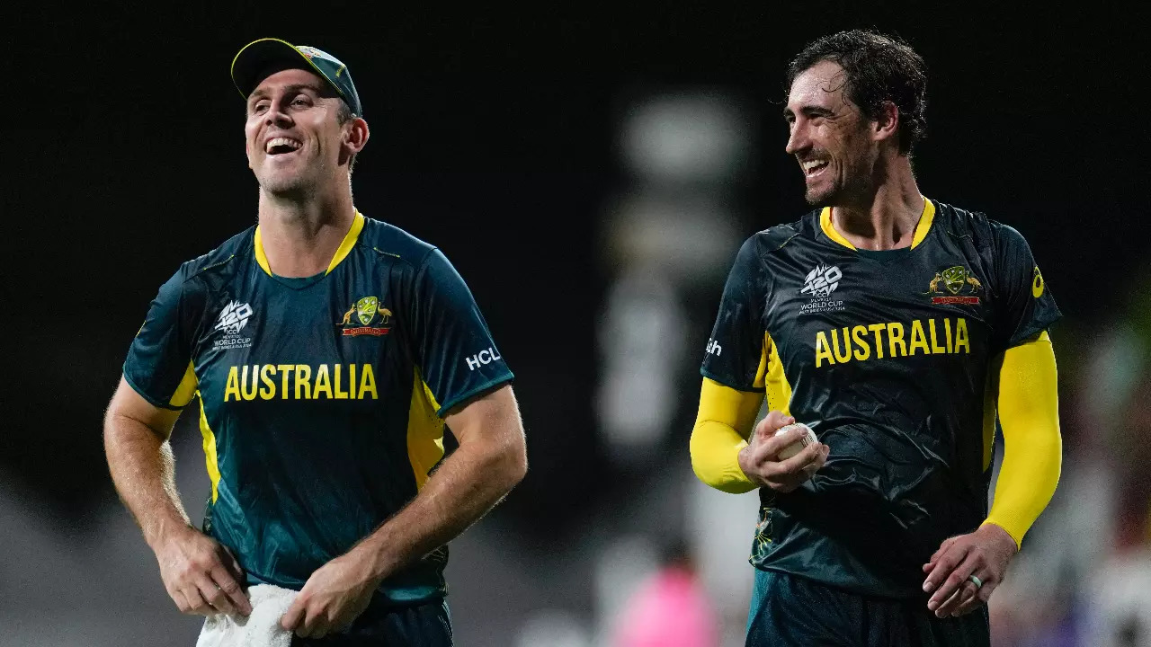 Mitchell Marsh with Mitchell Starc