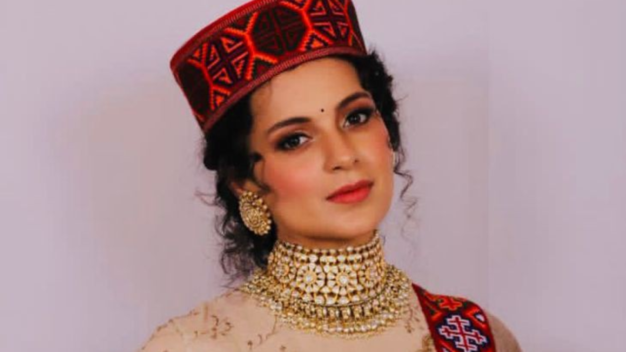 Kangana Ranaut SLAPPED By CISF Officer At Chandigarh Airport: Report