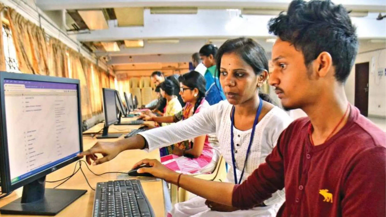 2.49 applications for admission in engineering course tnea 2024 counselling date details