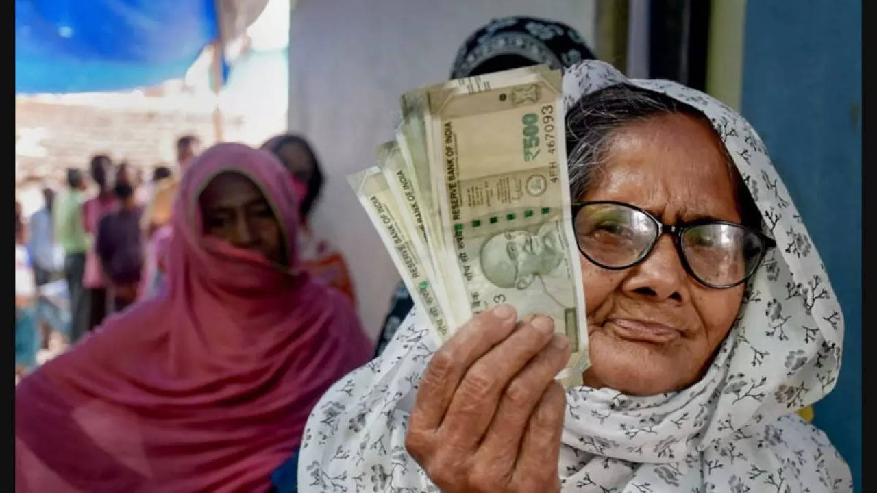 Good News for FD Depositors! RBI Raises Threshold for Bulk Deposits, Earning Higher Interest