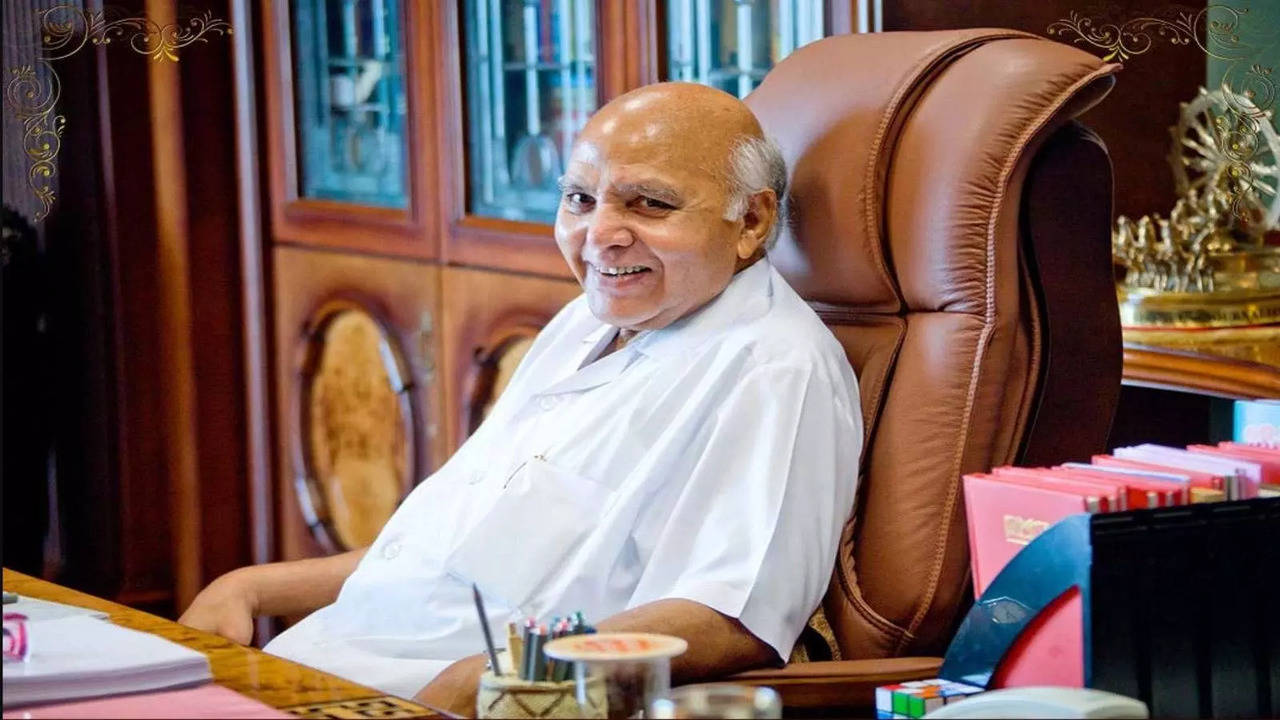 Ramoji Rao Passes Away