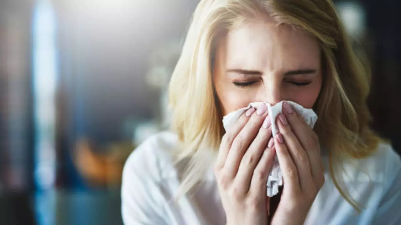 Foods to eat to alleviate hay fever symptoms