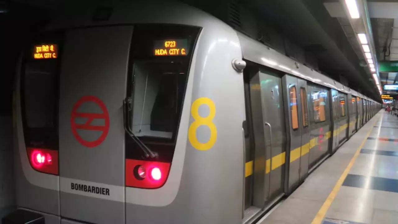 delhi metro yellow 