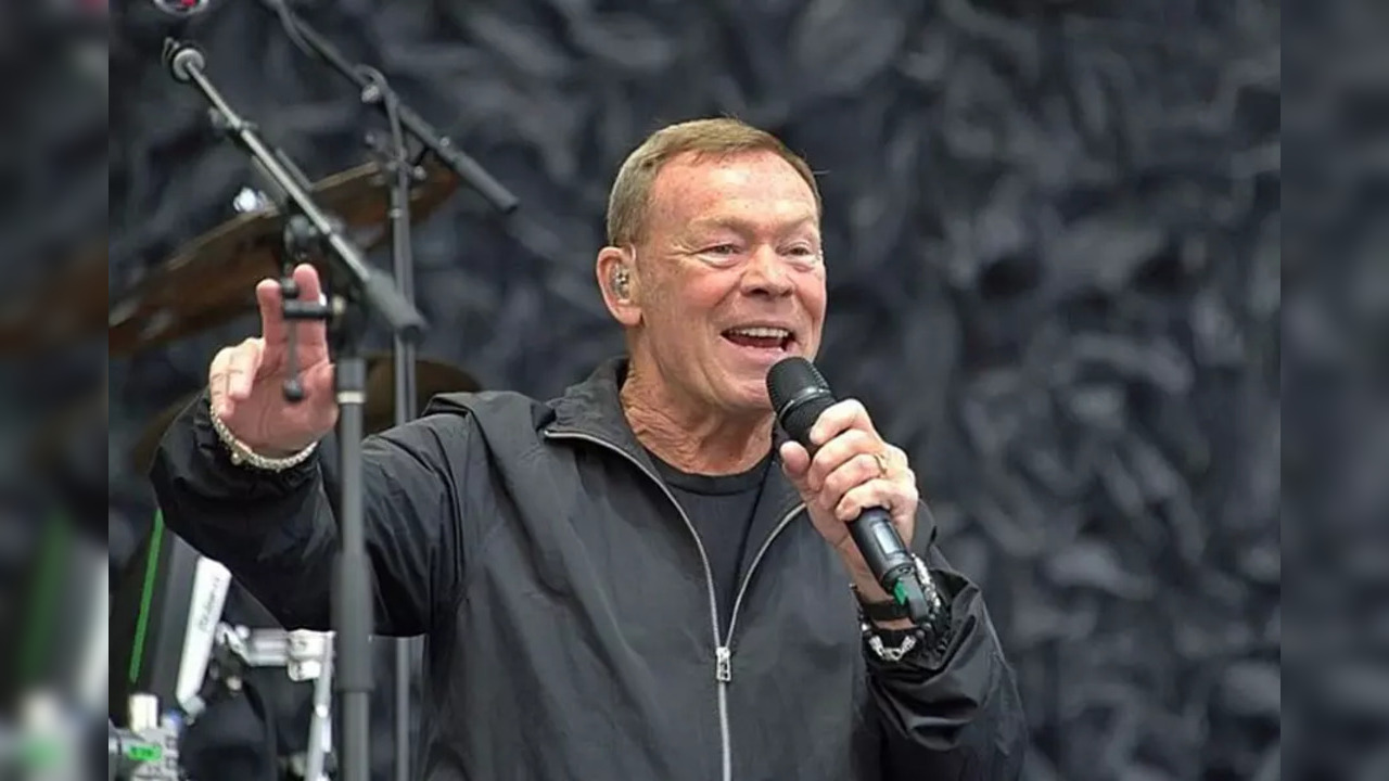 Ali Campbell