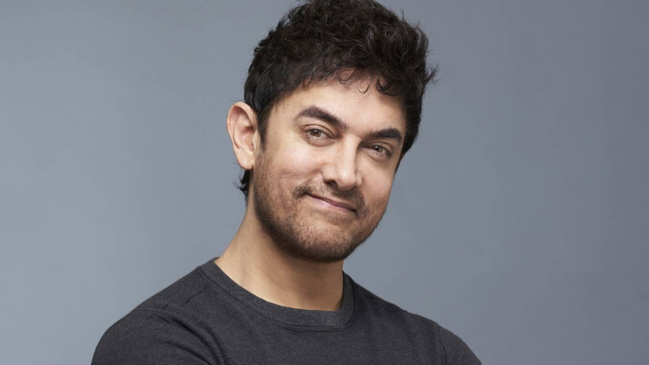 Aamir Khan In Talks With Rajkumar Santoshi, Zoya Akhtar For 2 Scripts As He Is Returning In Comic Space: Report