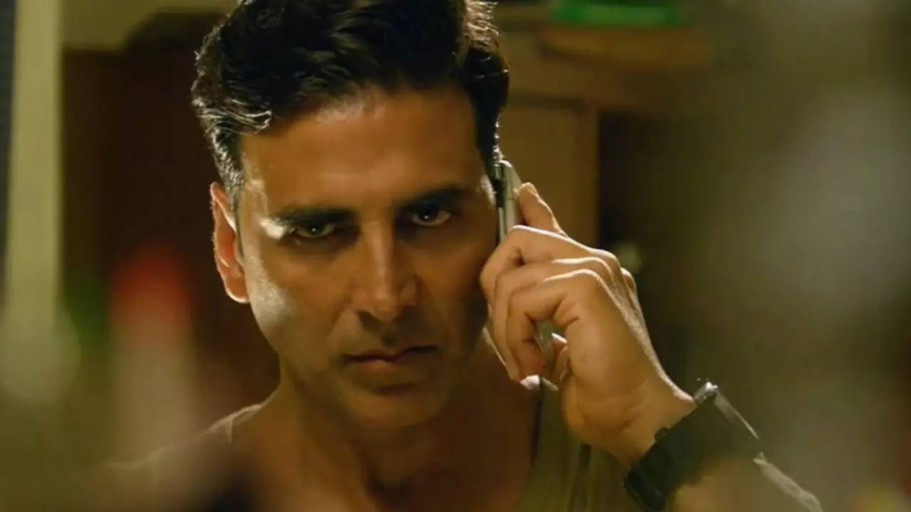 Holiday Clocks 10! Akshay Kumar On A R Murugadoss Film: This Is One Character I Was Sad To Say Goodbye To