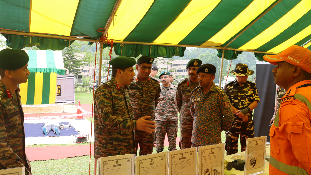 Indian Army Conducts Exercise JAL RAHAT for Flood Relief in  IIT Guwahati