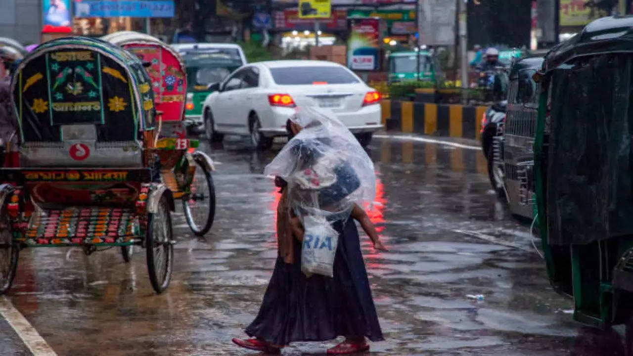 chennai rains: late evening showers hit city as imd issues yellow alert for thunderstorms, check imd forecast