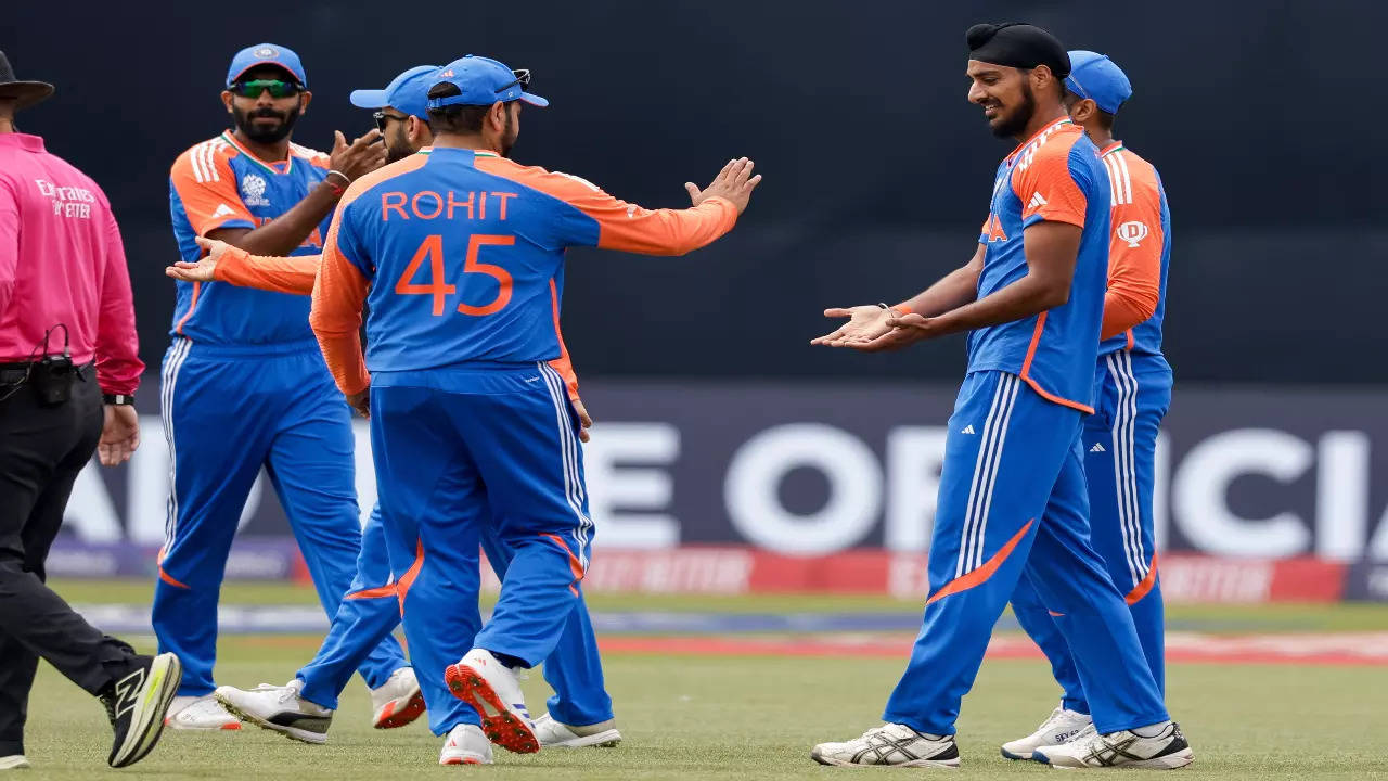 Arshdeep Singh celebrates a wicket