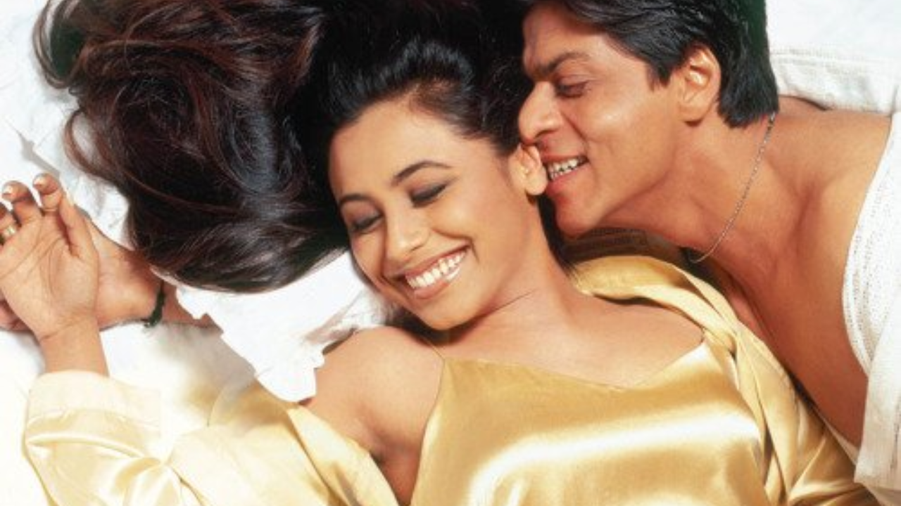 Shah Rukh Khan Did NOT Want To Be Noticed In Director Aziz Mirza's Chalte Chalte