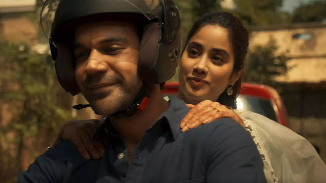 Mr And Mrs Mahi Box Office Collection Day 14: Janhvi, Rajkummar's Sports Drama Rakes In Rs 70 Lakhs