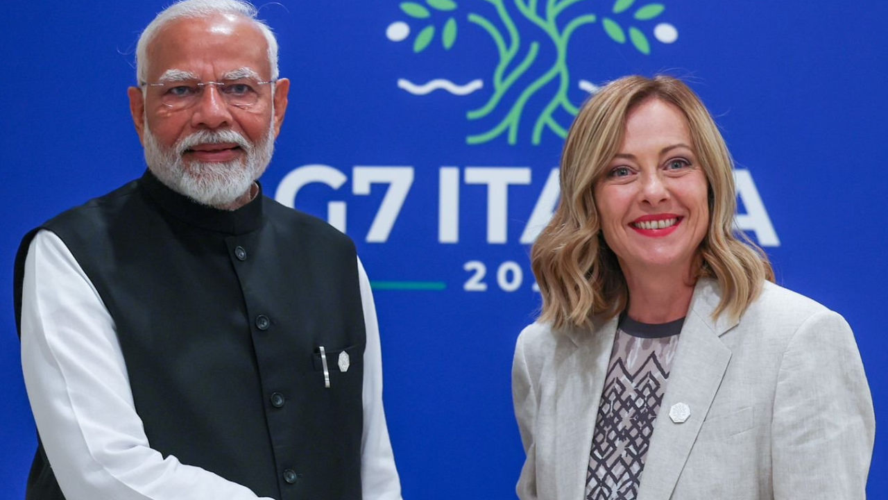 PM Modi Giorgia Meloni G7 Summit