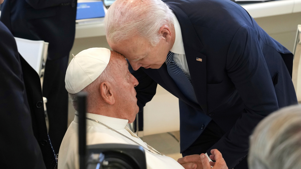 Biden And Pope Francis' Forehead Bump Gets 'Awkward' Reaction From  Argentina's Milei | Times Now