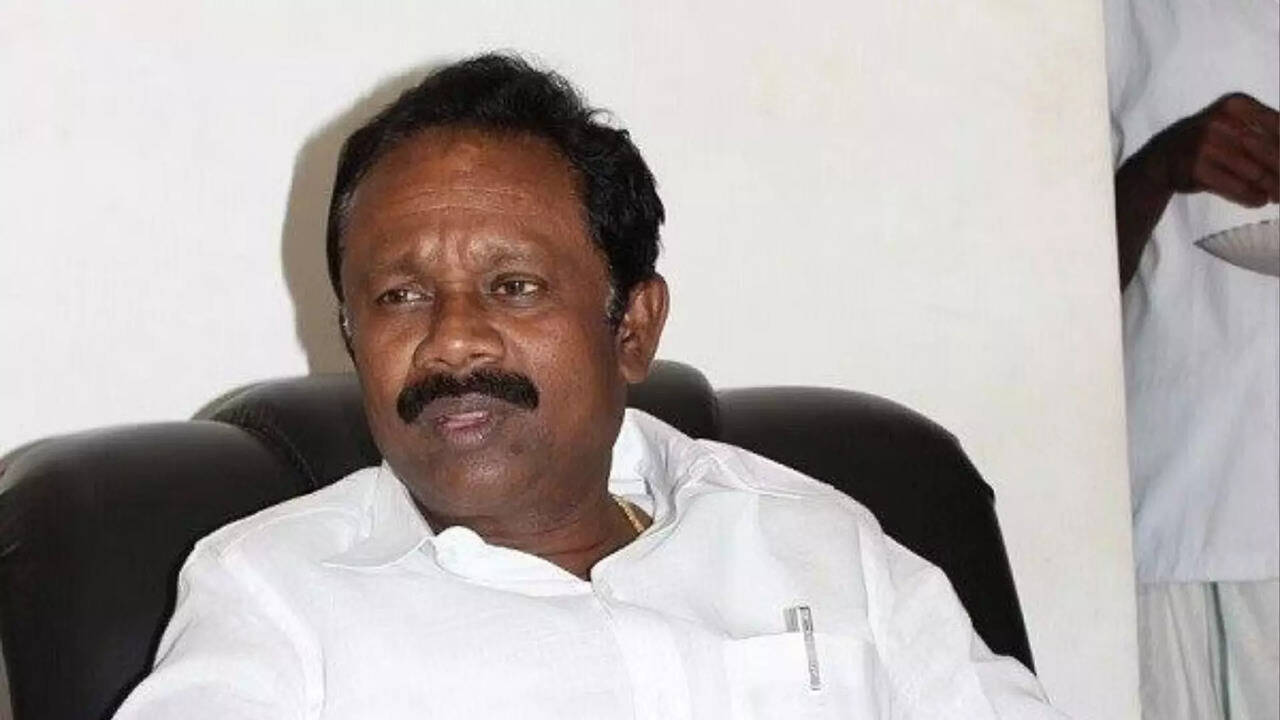  ‘எம்.ஜி.ஆர் கொடுத்த மோதிரம் போச்சே..’ - இந்திய குடியரசு கட்சி தலைவர் செ.கு.தமிழரசன் புலம்பல்.. 